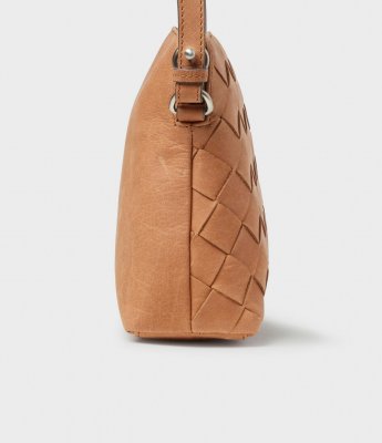 Saddler Seattle Mighty