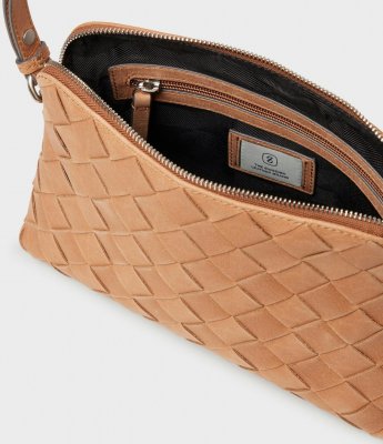 Saddler Seattle Mighty