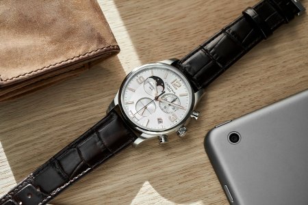 Certina DS-8 Chrono Moon Phase