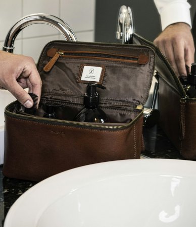 Saddler necessär Barolo svart