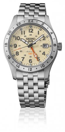 Seiko 5 Field Style GMT beige