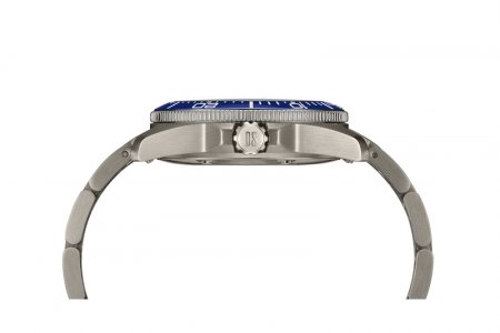 Nya Certina DS Action 38mm titan